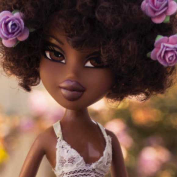 Meet your Posher, Lola - Picture 1 of 1